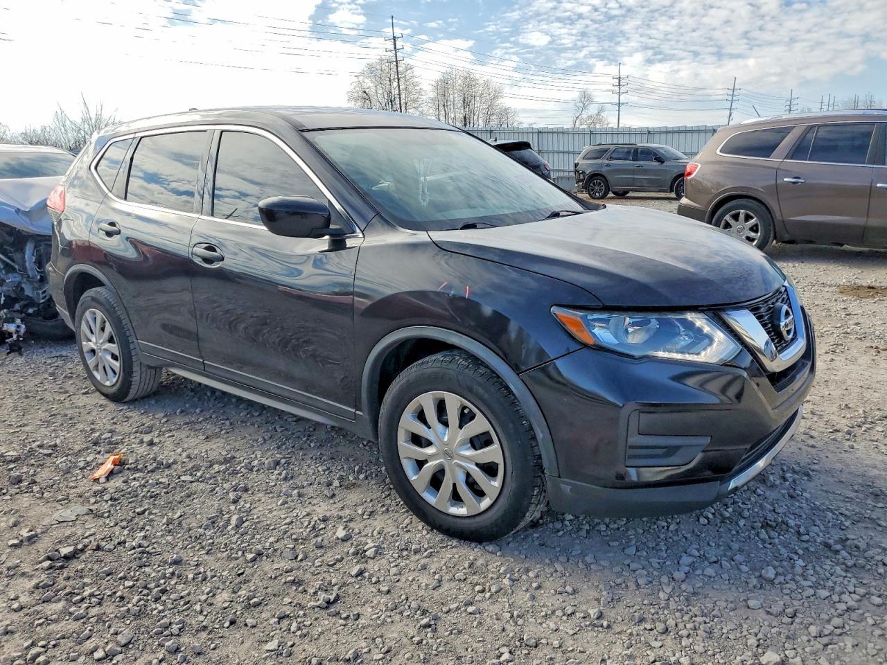 2017 Nissan Rogue S - Image 4