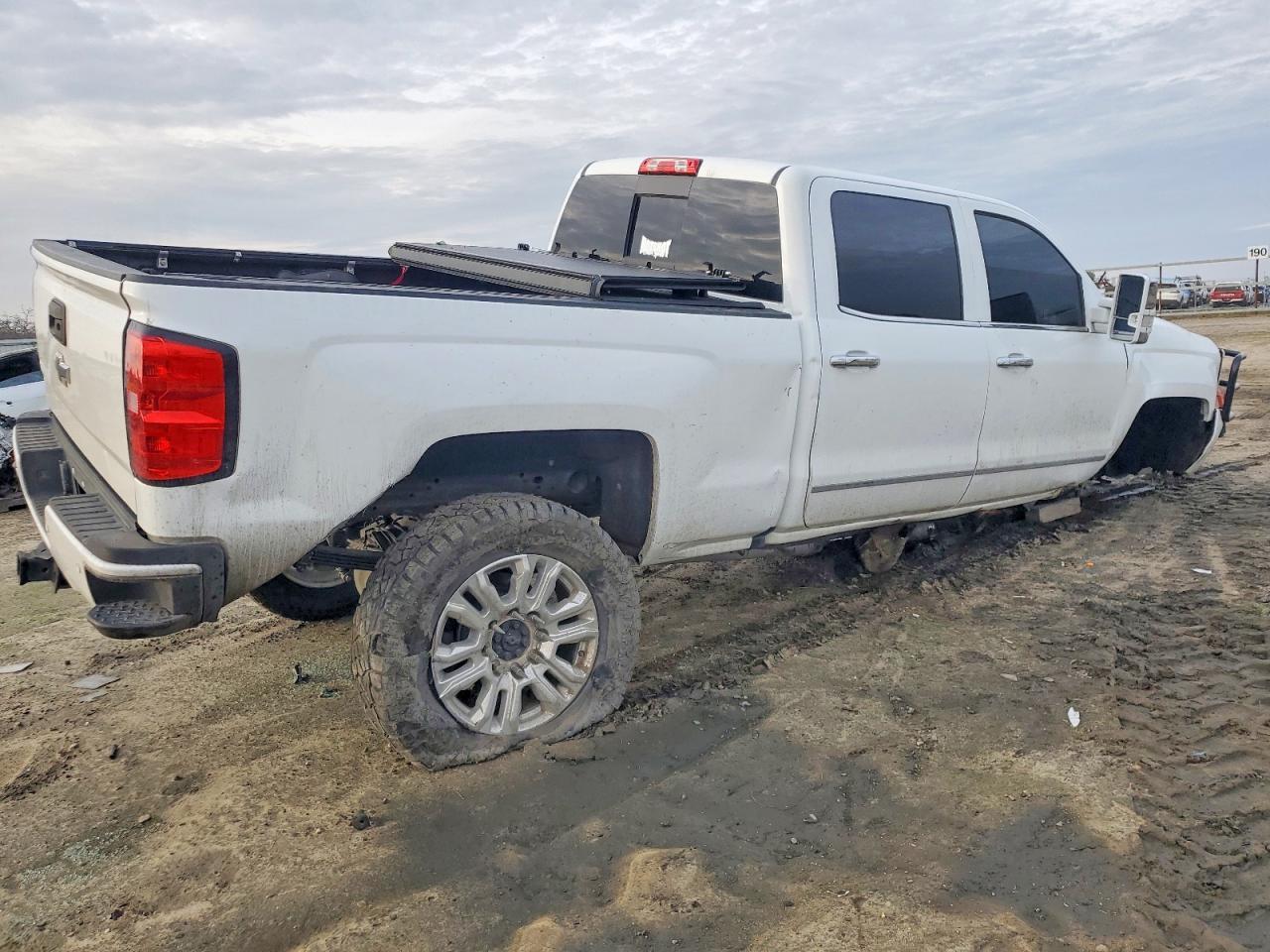 2016 Chevrolet Silverado K2500 Heavy Duty Ltz - Фото 3