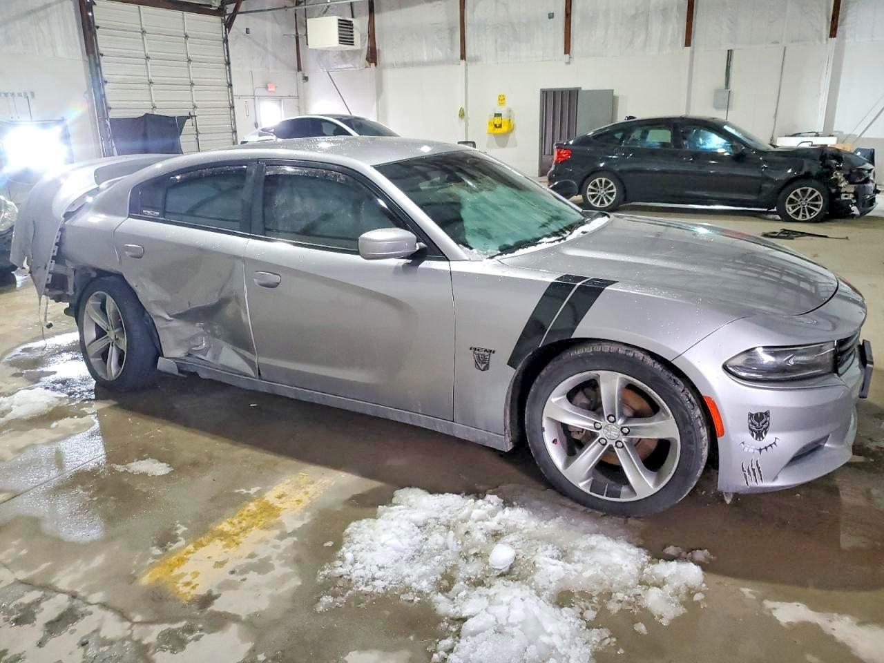 2016 Dodge Charger R/T - Image 4