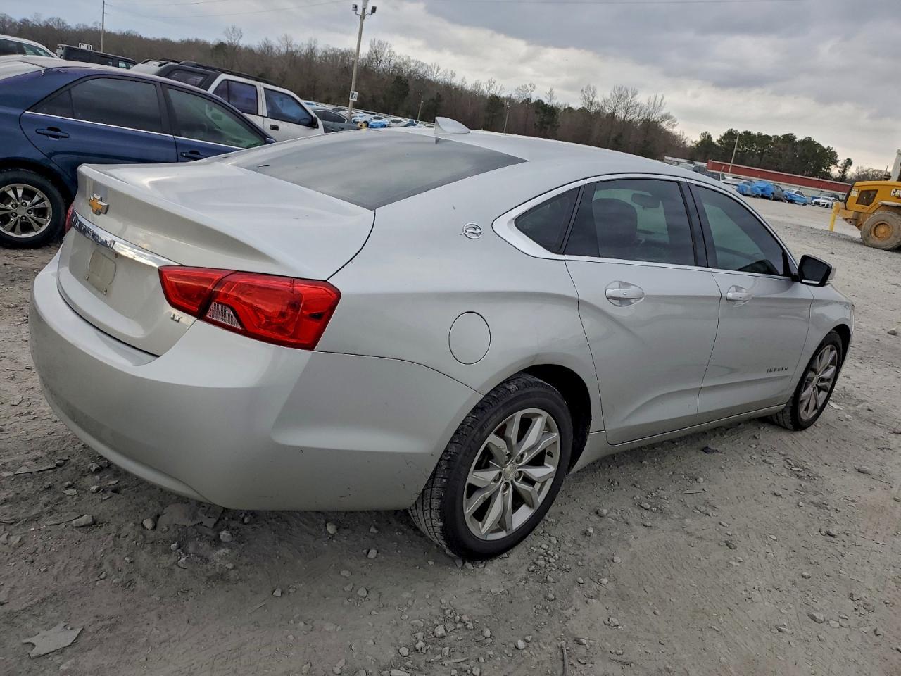 2020 Chevrolet Impala Lt - Image 3