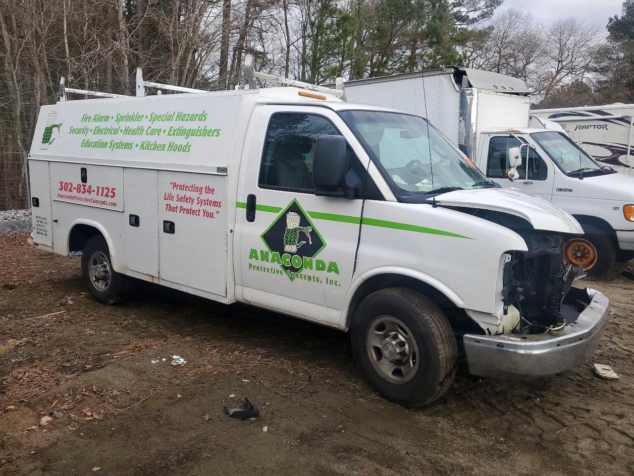 2016 Chevrolet Express Utility / Service Truck - Image 4