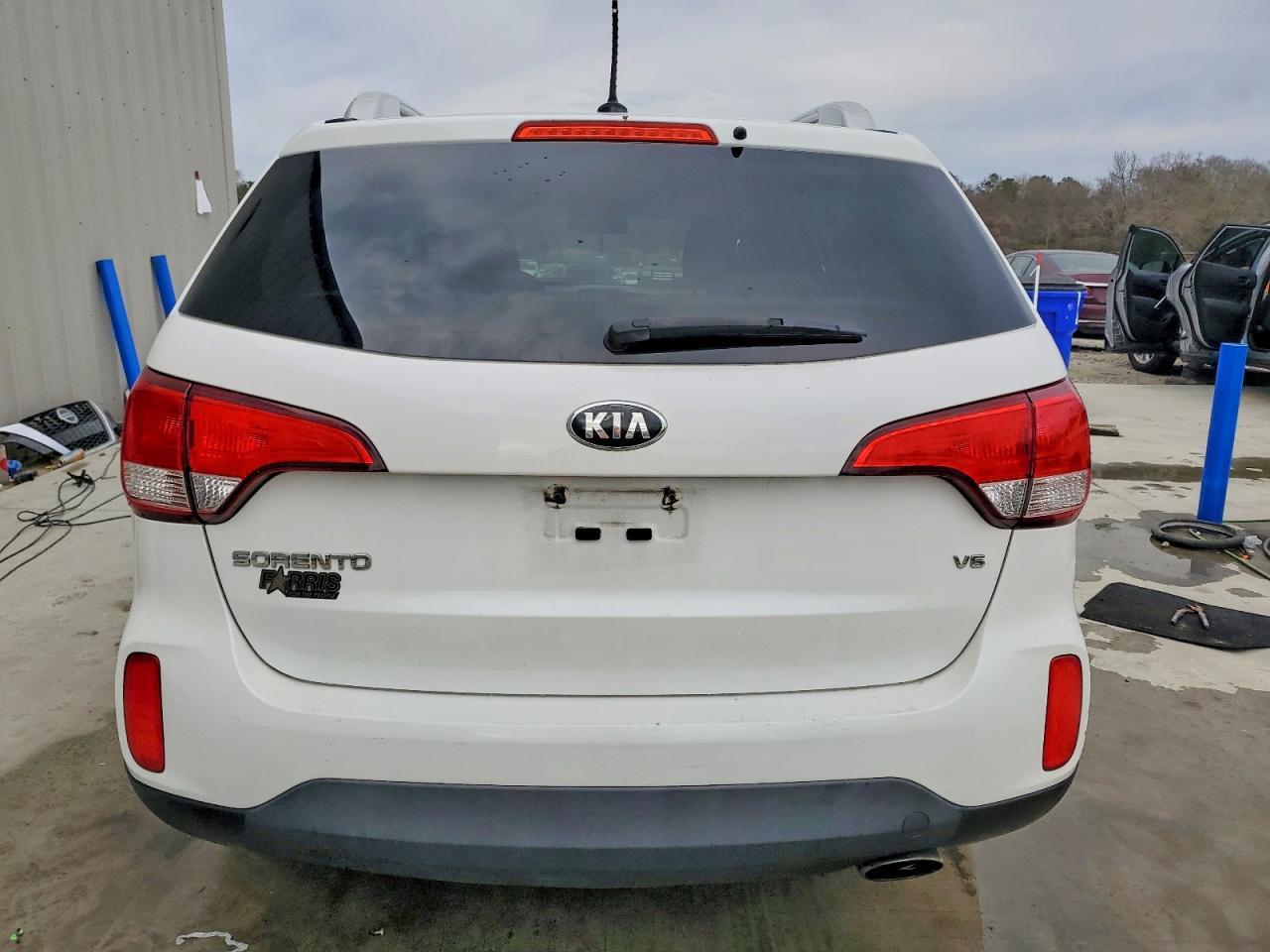 2015 Kia Sorento Lx - Фото 6