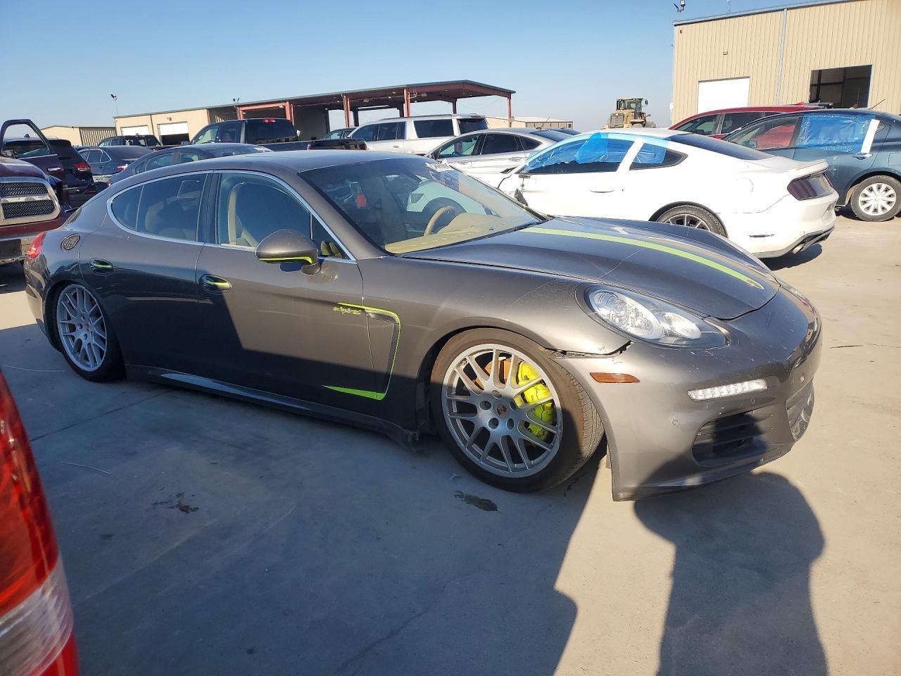 2014 Porsche Panamera S Hybrid - Фото 4