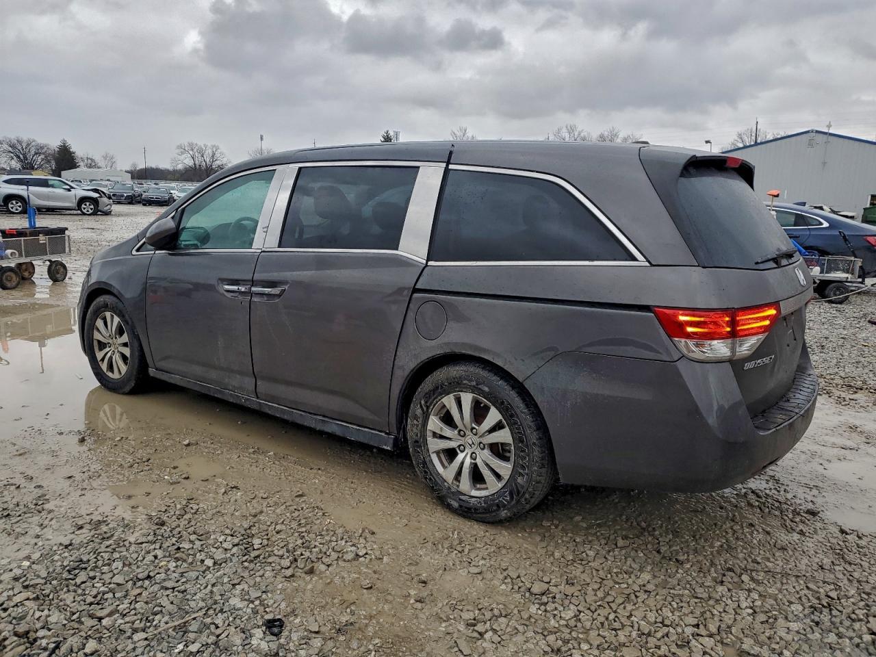 2016 Honda Odyssey Exl - Фото 2