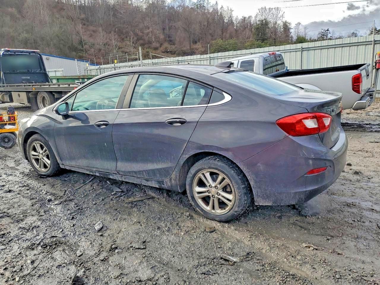2016 Chevrolet Cruze Lt - Фото 2