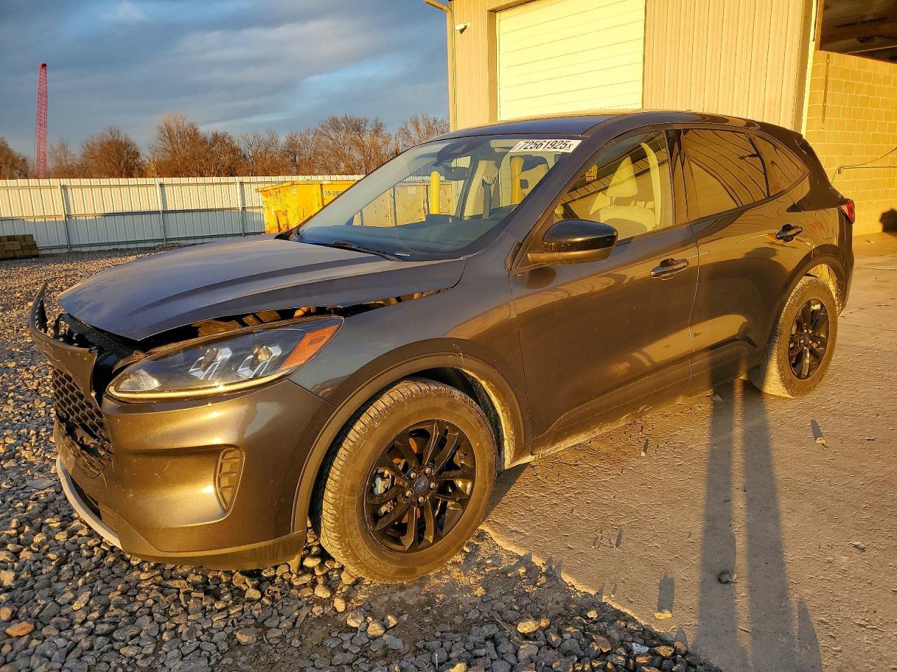 2020 Ford Escape Se Sport