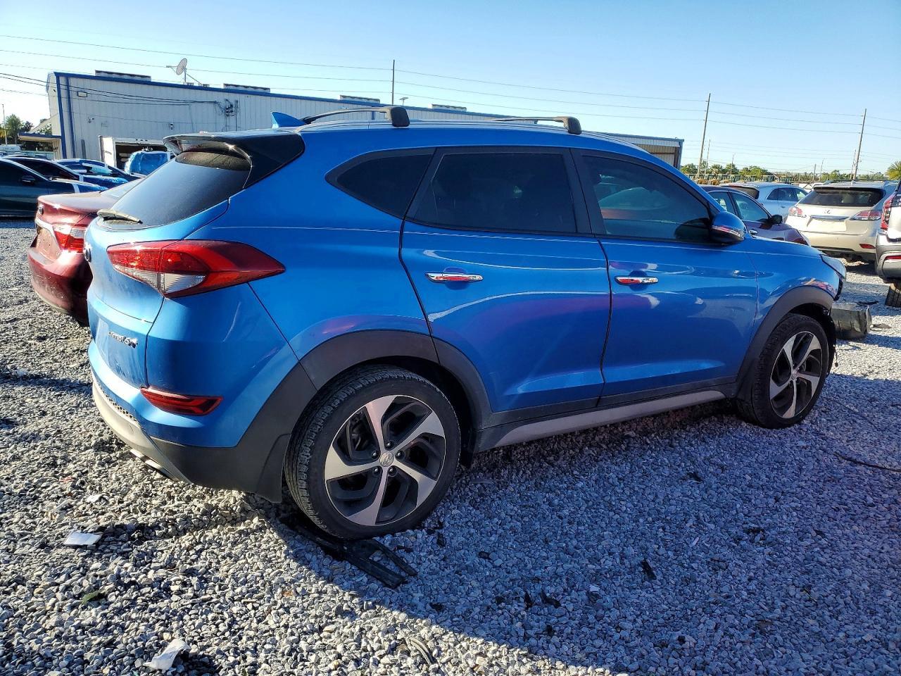 2018 Hyundai Tucson Value - Image 3
