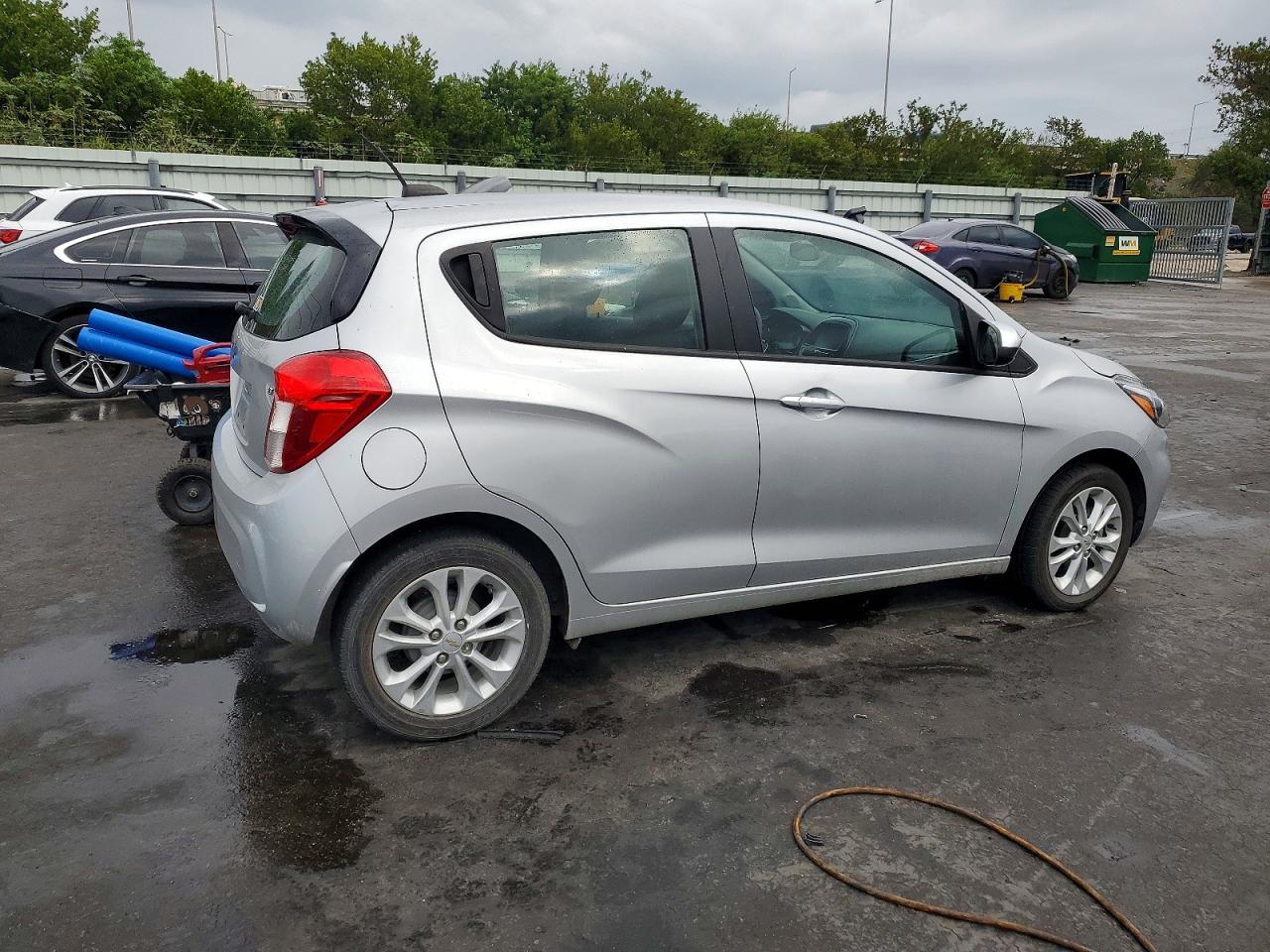 2021 Chevrolet Spark 1Lt - Image 3
