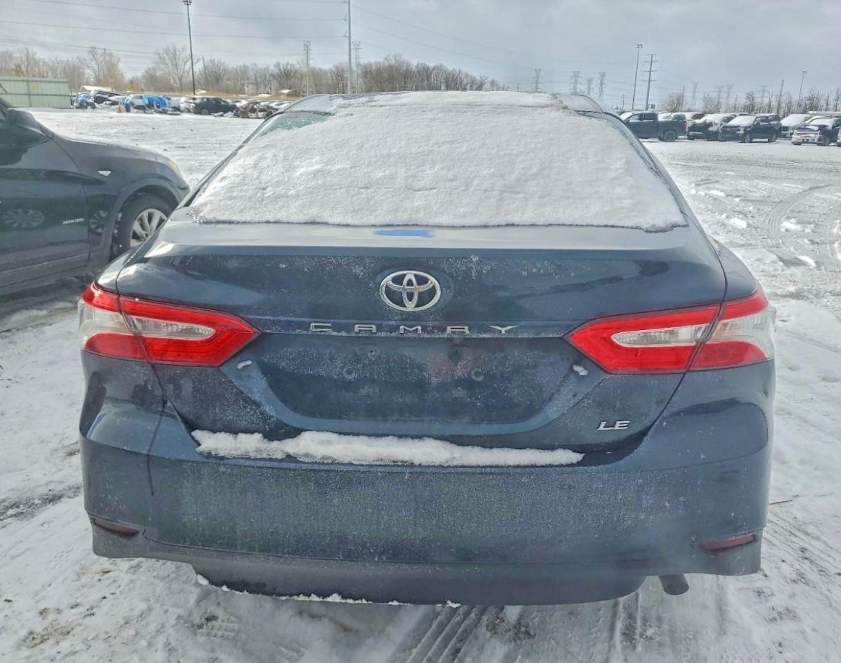 2018 Toyota Camry L - Фото 6