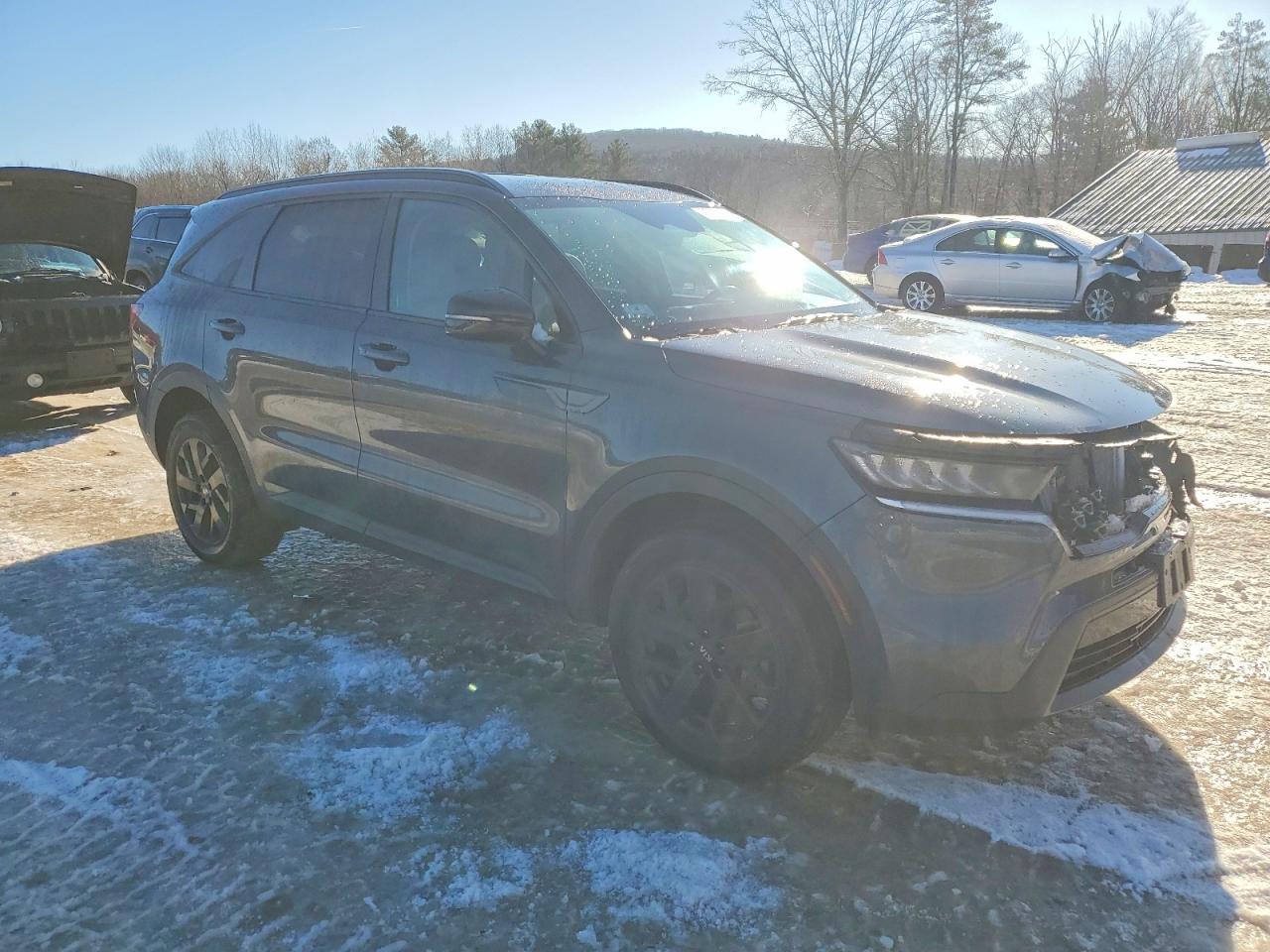 2021 Kia Sorento S - Фото 4
