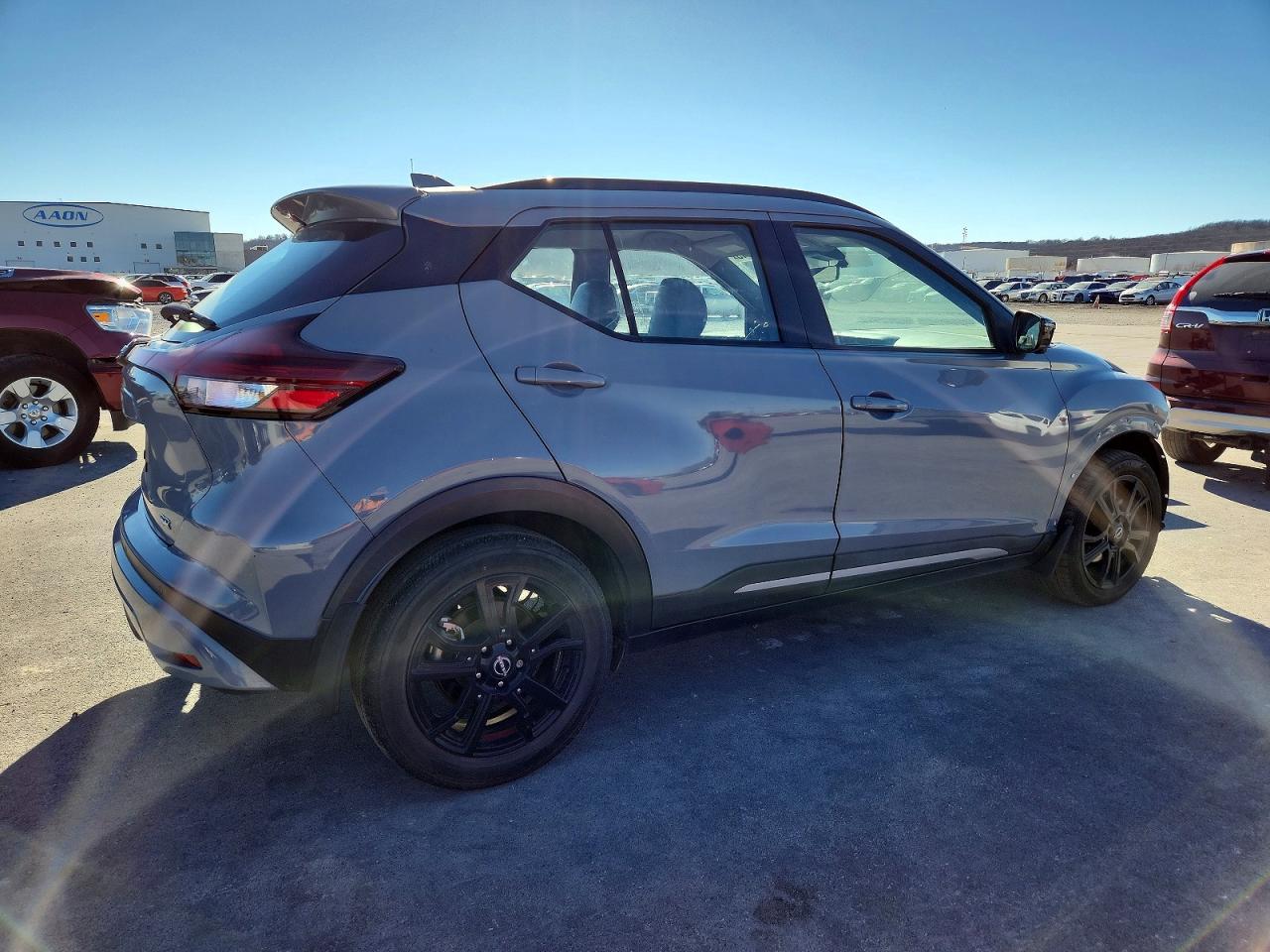 2022 Nissan Kicks Sr - Фото 3