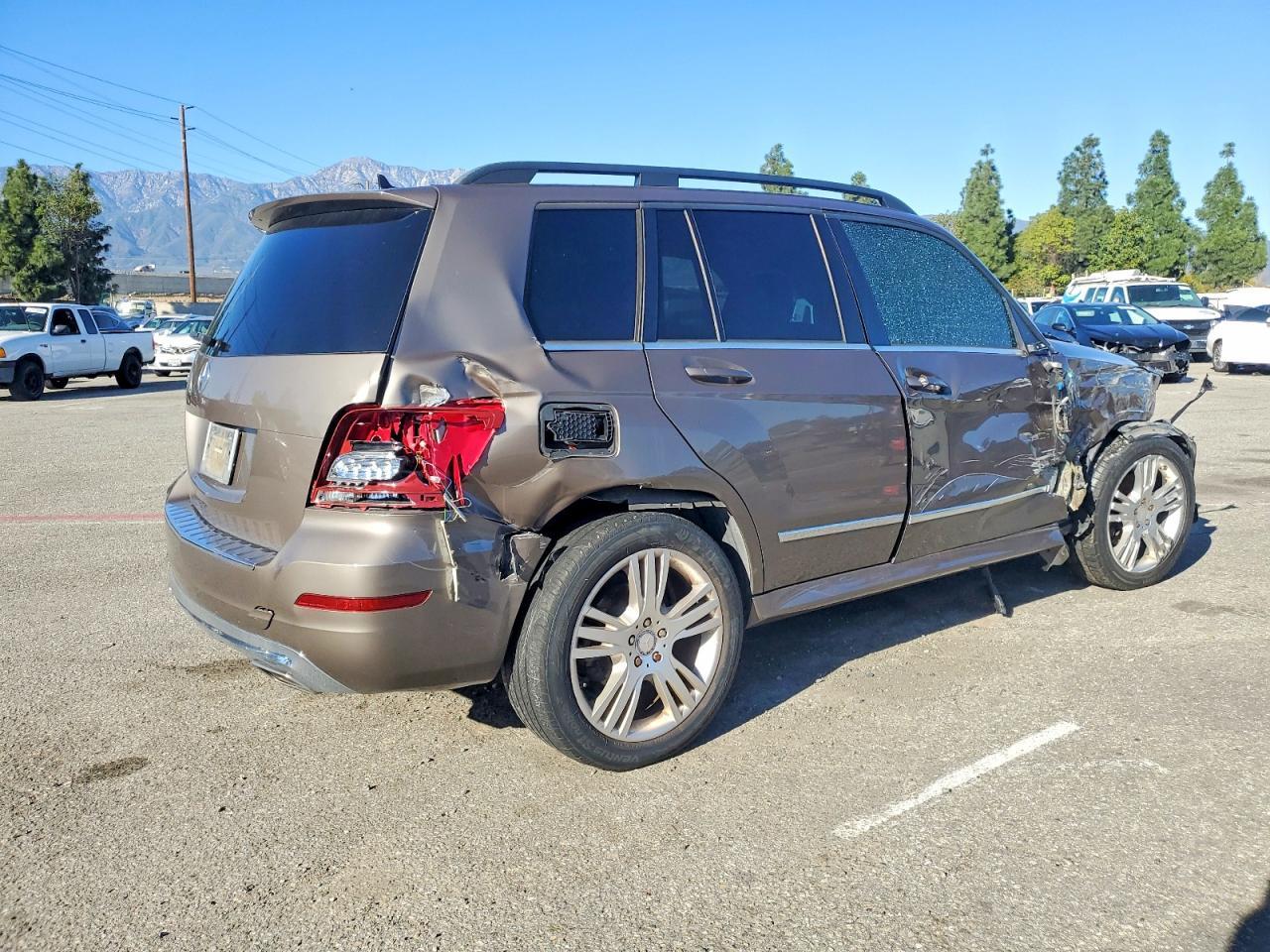 2013 Mercedes-Benz Glk 350 - Image 3
