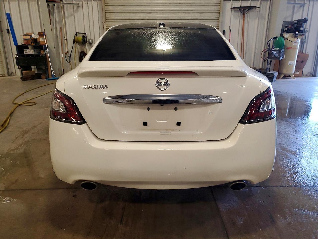 2012 Nissan Maxima S - Image 6