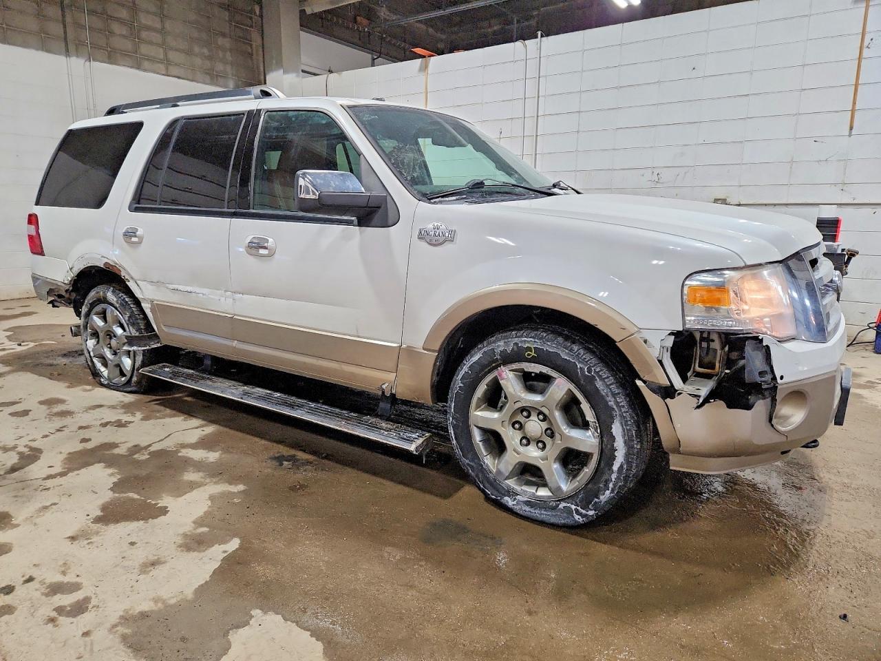 2013 Ford Expedition Xlt - Фото 4