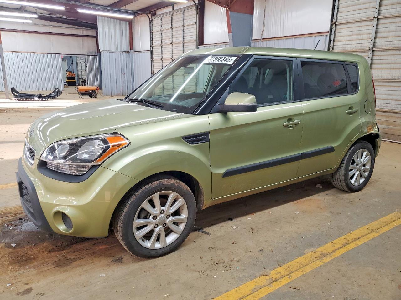 2012 Kia Soul +