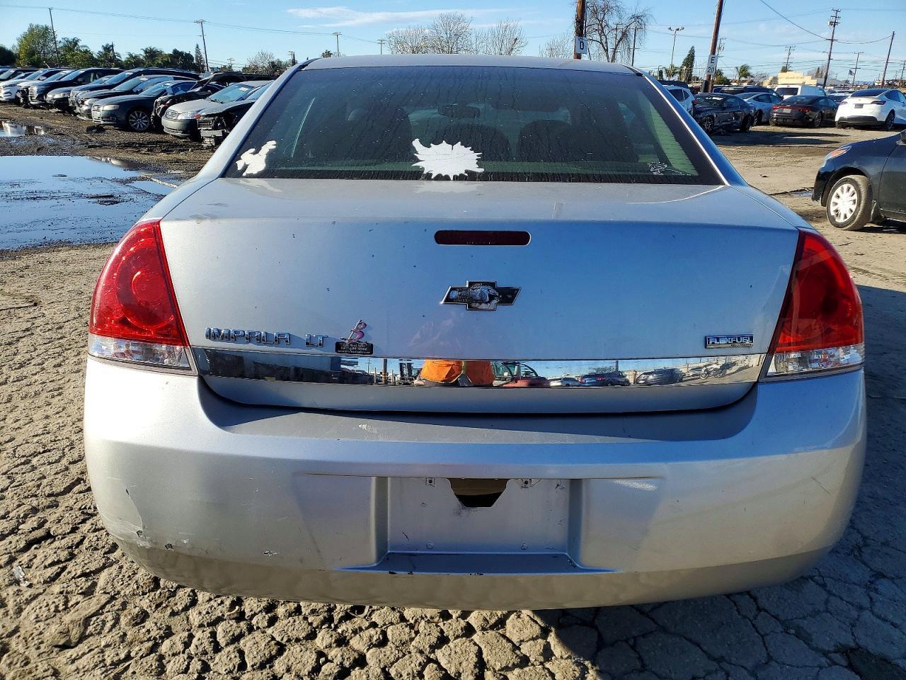2011 Chevrolet Impala Ls - Image 6