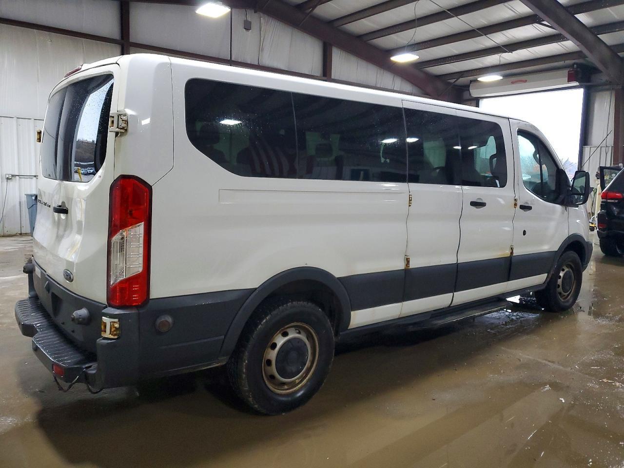 2016 Ford Transit T-350 - Фото 3