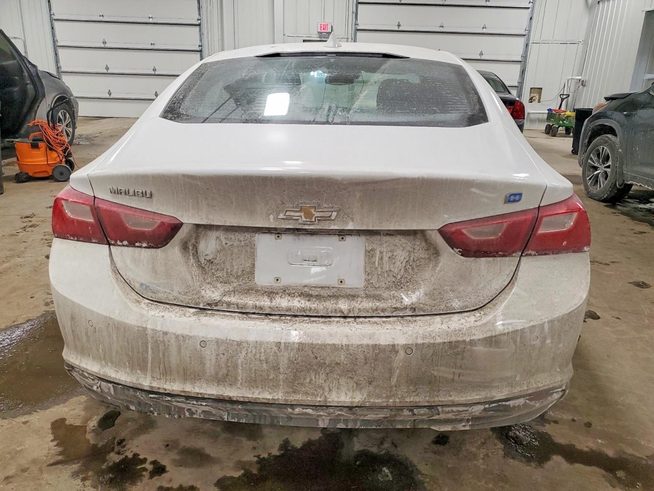 2017 Chevrolet Malibu Hybrid - Фото 6