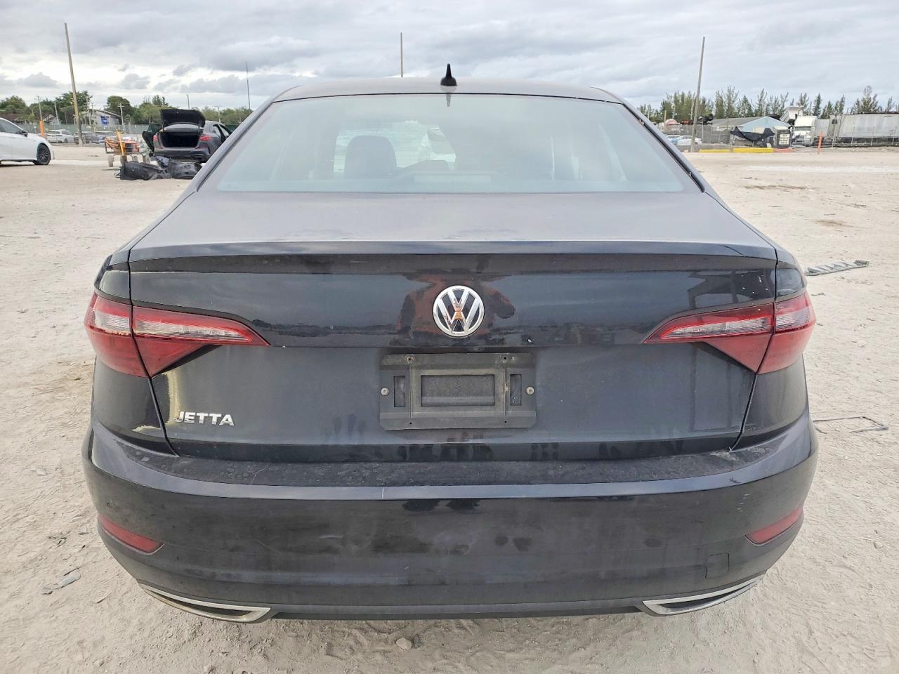 2021 Volkswagen Jetta - Фото 6