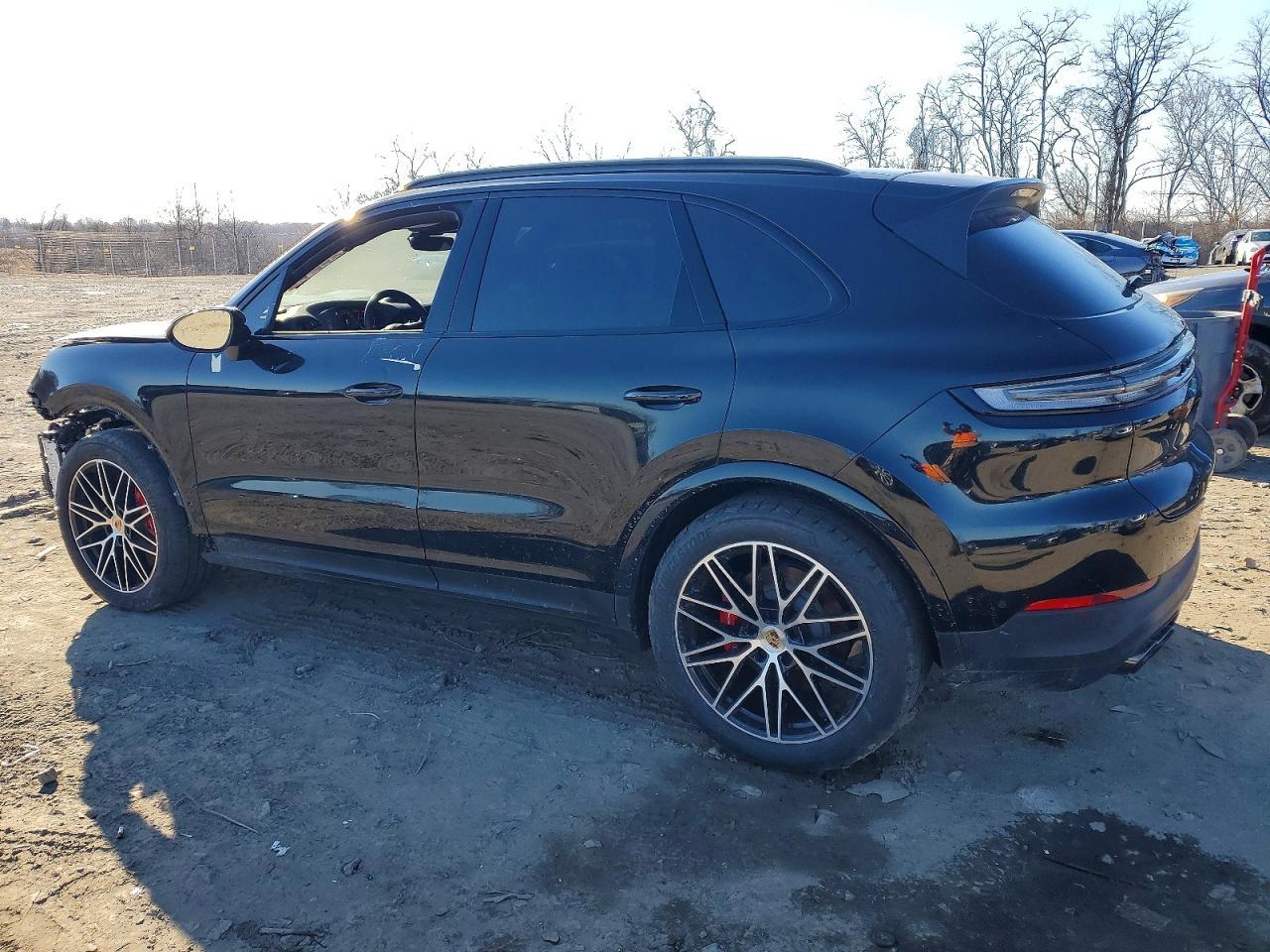2024 Porsche Cayenne S - Image 2