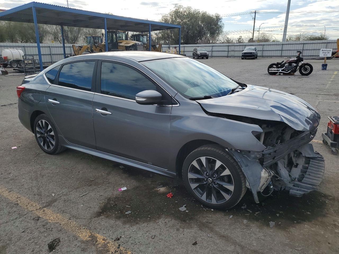 2016 Nissan Sentra Sr - Фото 4