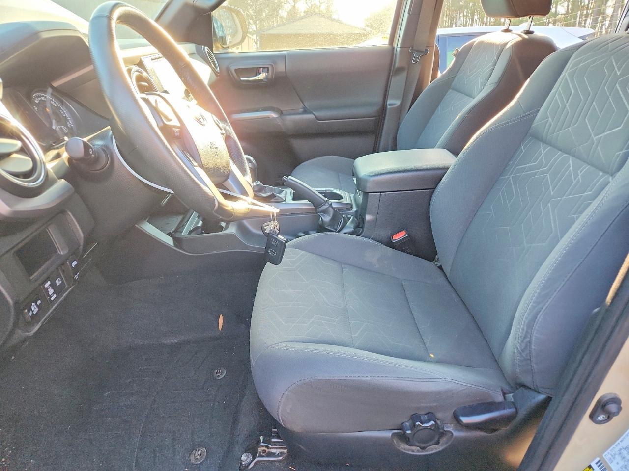 2018 Toyota Tacoma Double Cab - Фото 7