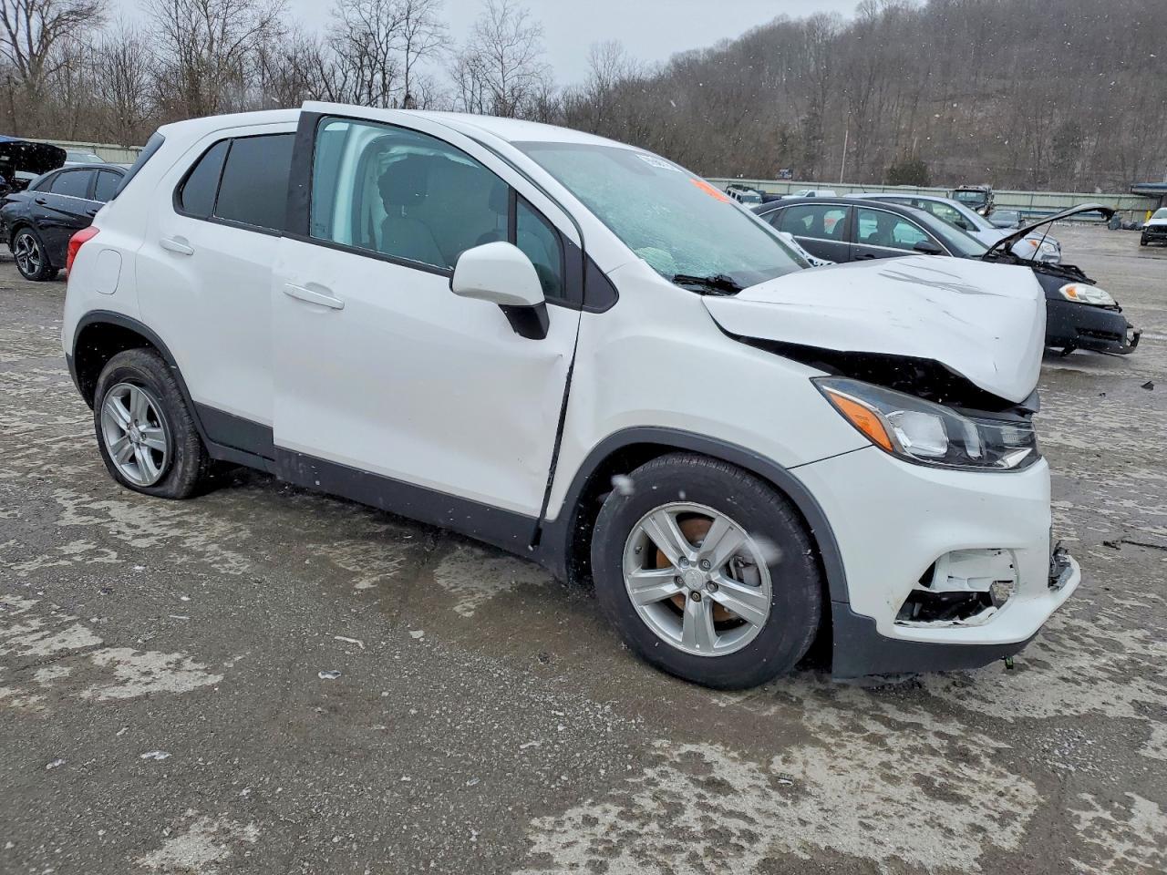 2020 Chevrolet Trax Ls - Фото 4