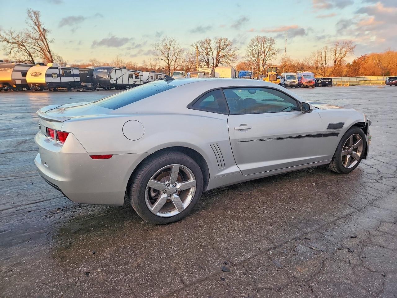 2010 Chevrolet Camaro Lt - Фото 3