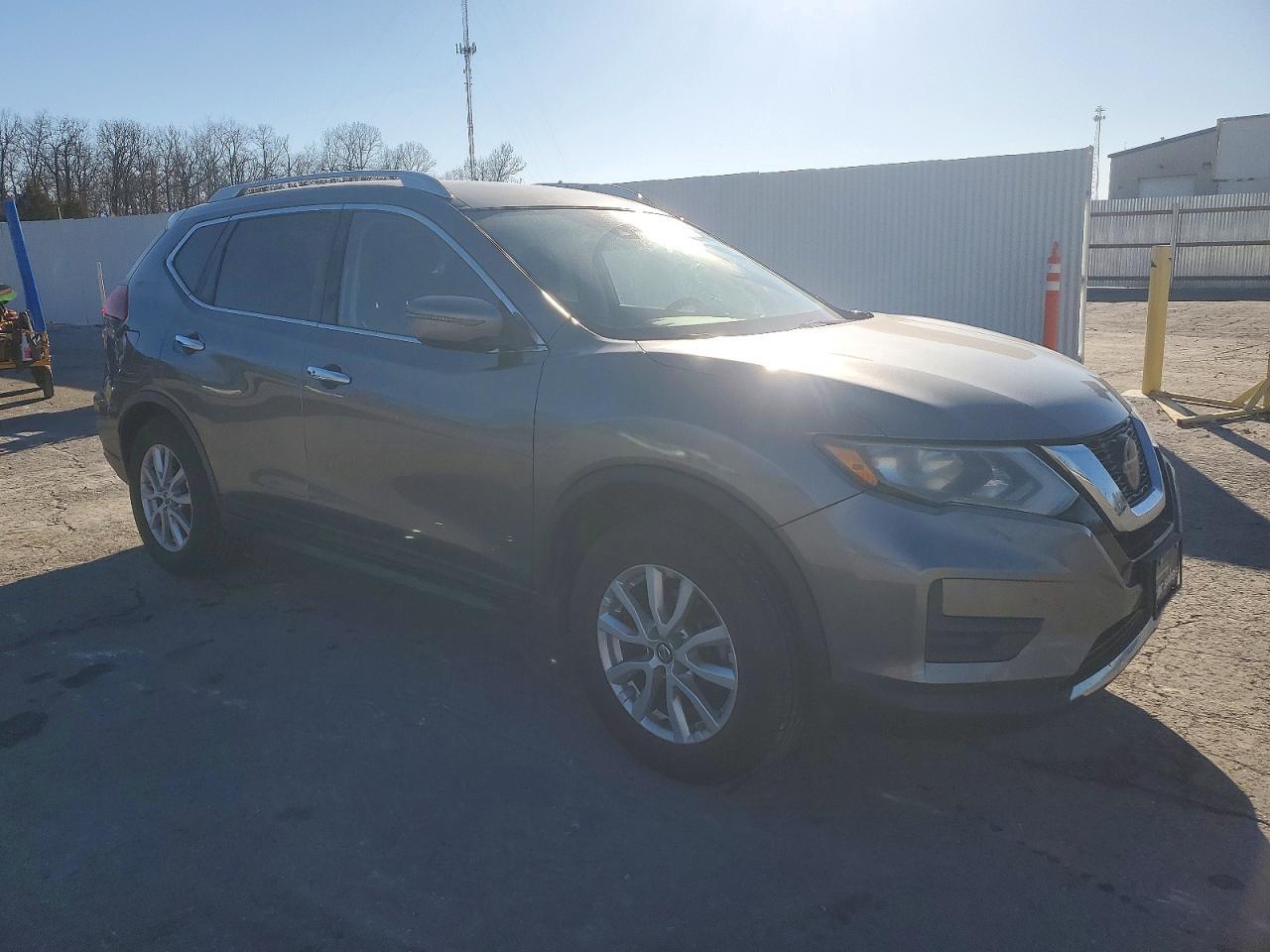 2020 Niss Rogue Sv - Image 4