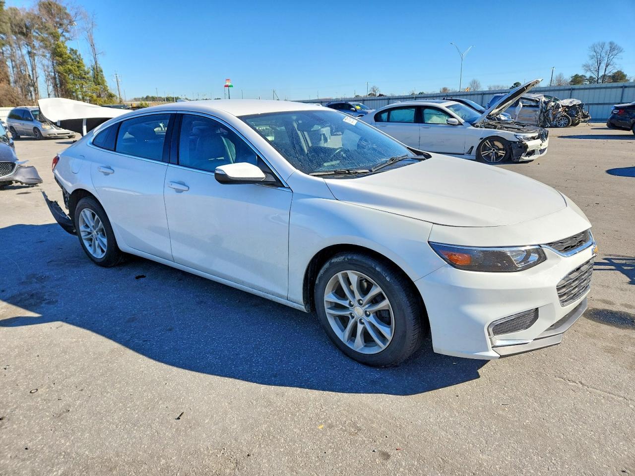 2018 Chevrolet Malibu - Image 4