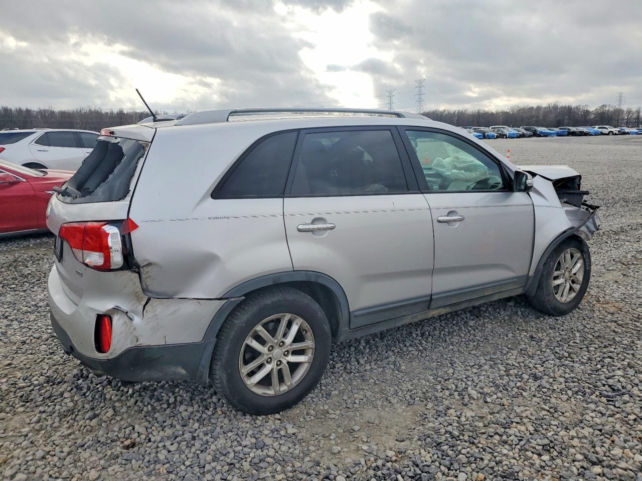 2015 Kia Sorento Lx - Image 3