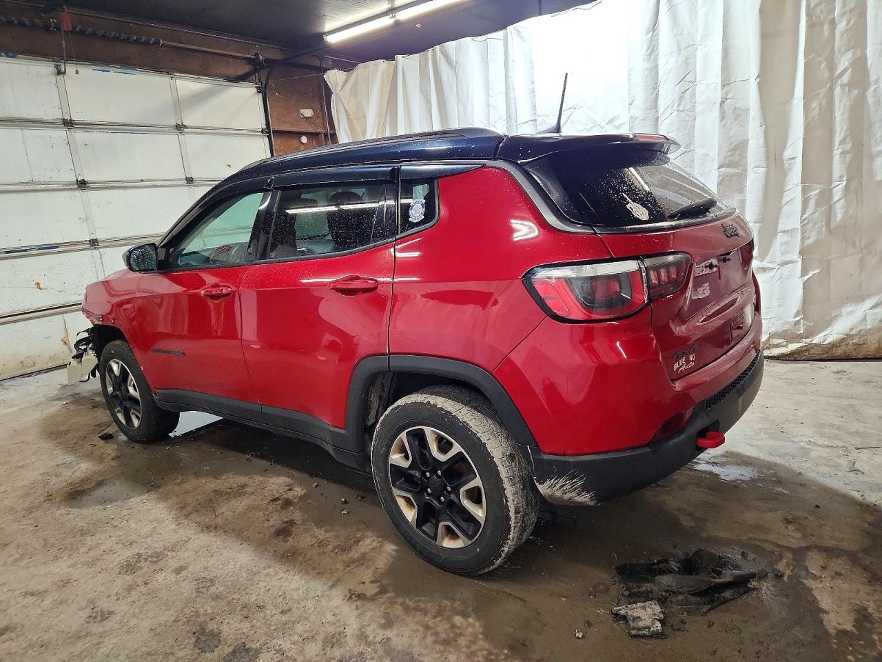 2017 Jeep Compass Trailhawk - Image 2