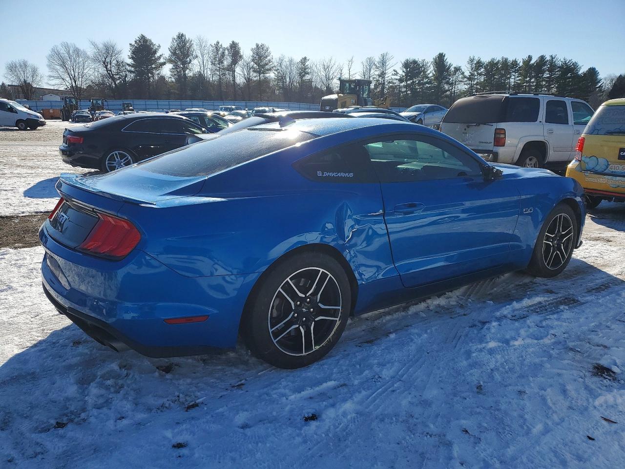2021 Ford Mustang Gt - Фото 3