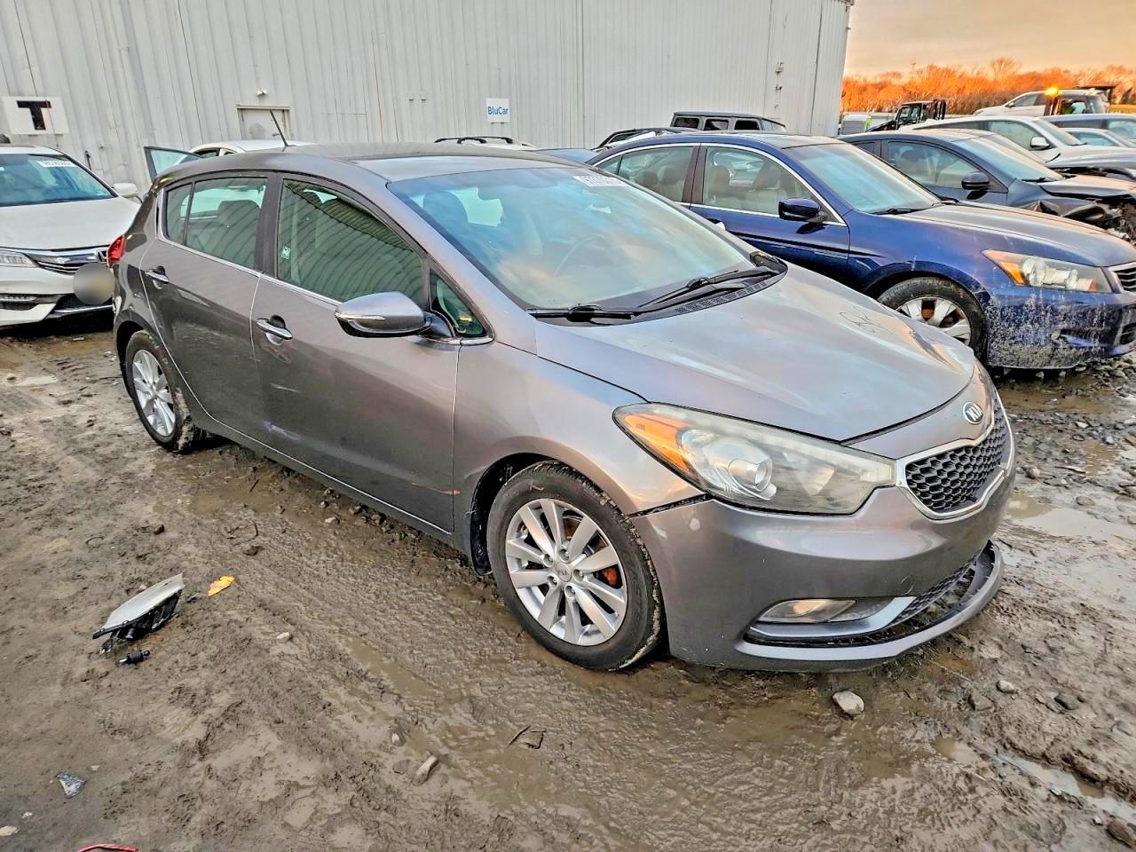 2015 Kia Forte Ex - Image 4