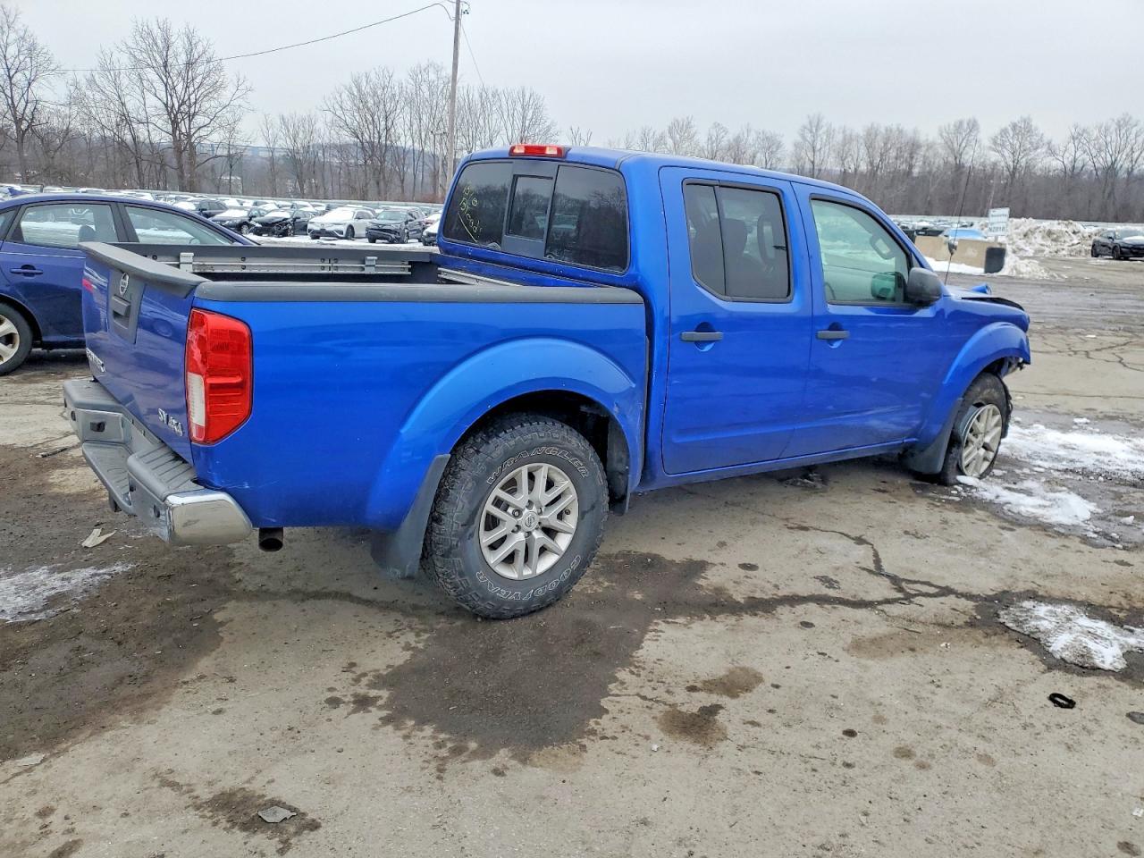 2015 Nissan Frontier S - Фото 3
