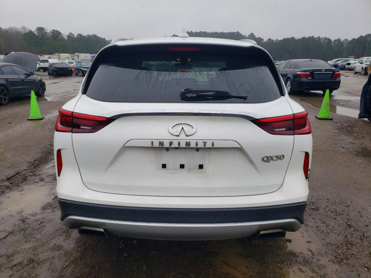 2021 Infiniti Qx50 Luxe - Image 6