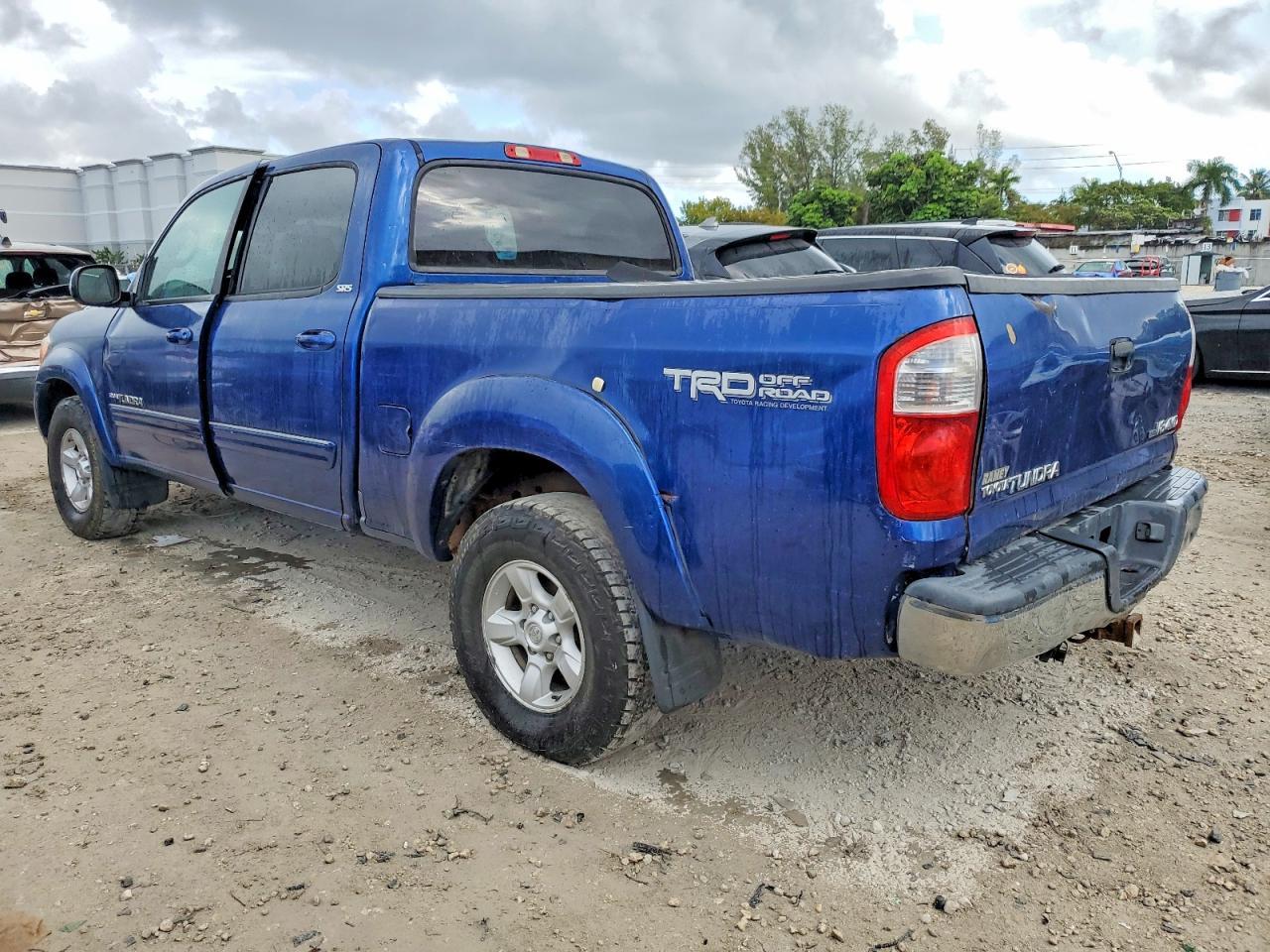 2006 Toyota Tundra Double Cab Sr5 - Image 2
