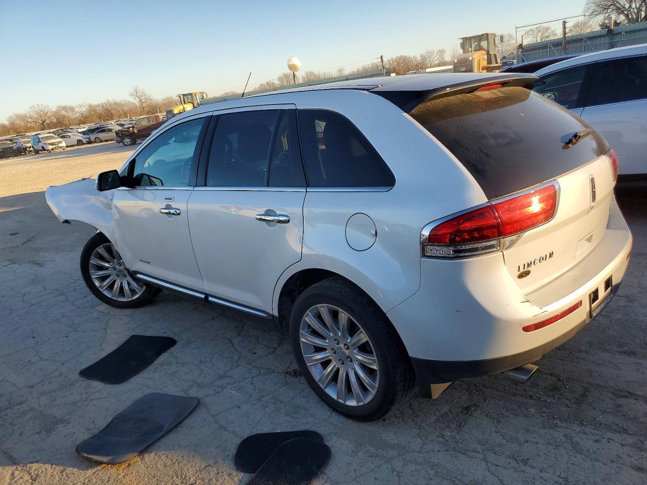 2013 Lincoln Mkx - Image 2
