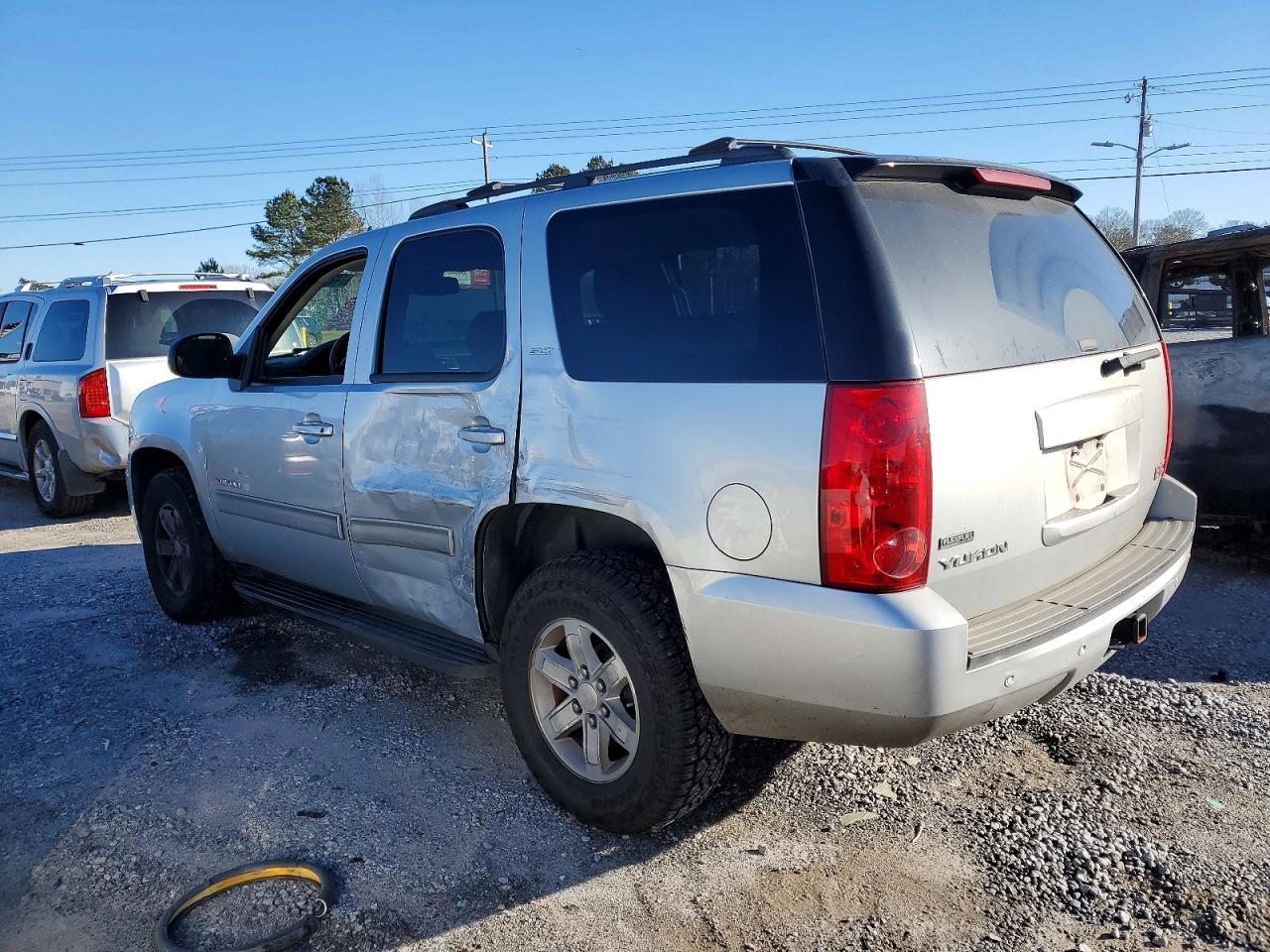 2012 GMC Yukon Slt - Фото 2