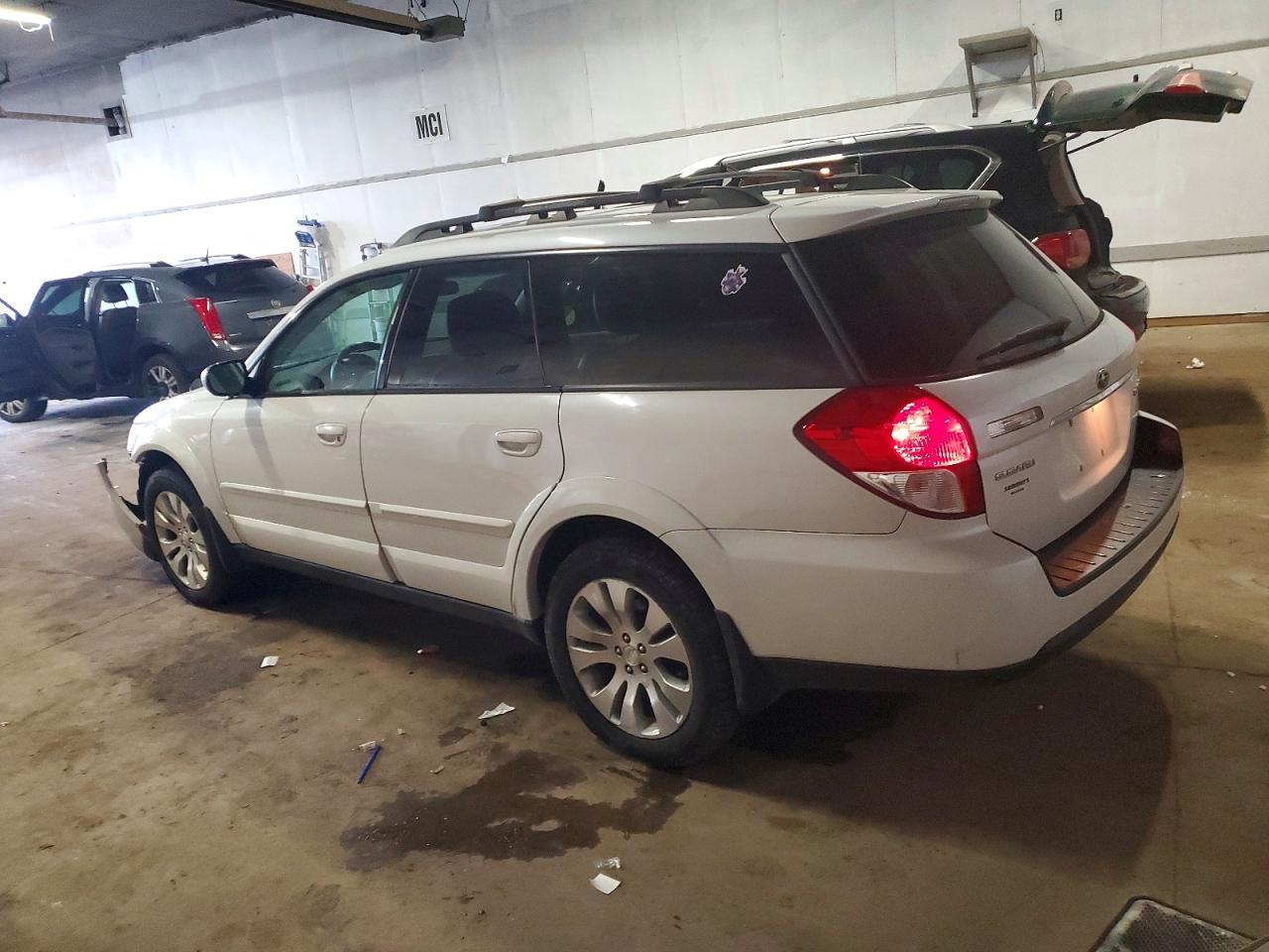 2009 Subaru Outback 2.5I Limited - Фото 2
