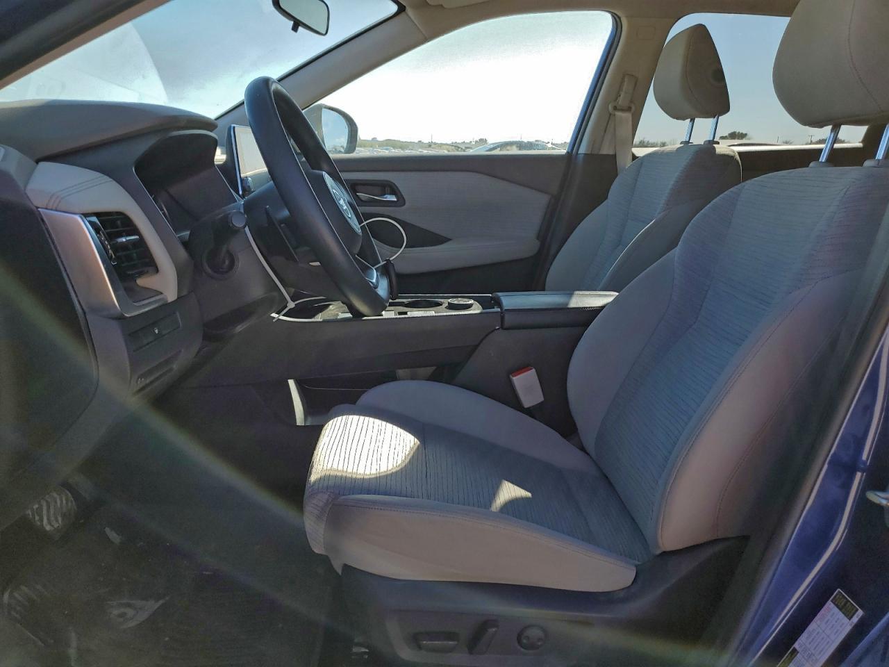 2021 Nissan Rogue Sv - Image 7