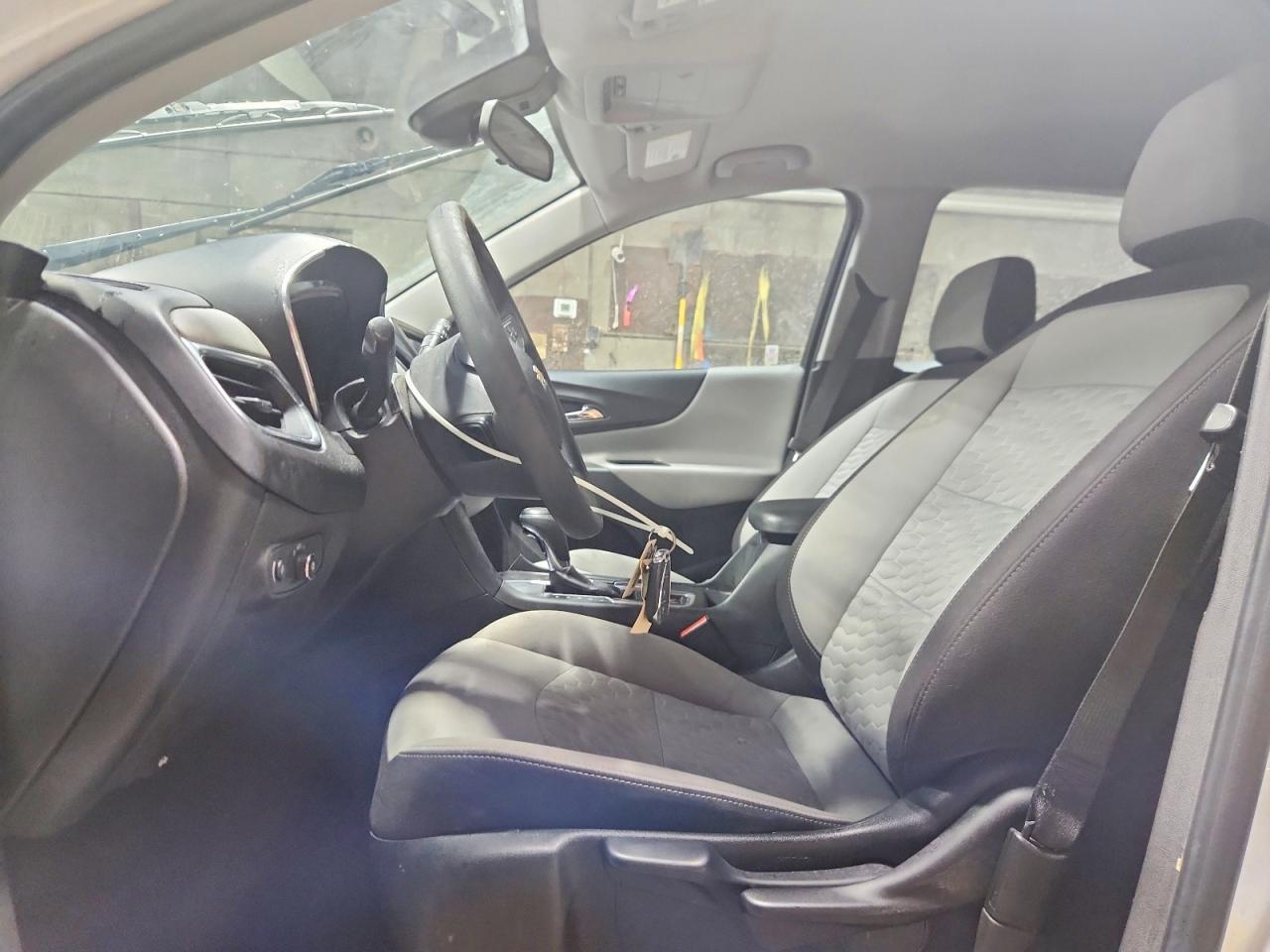 2021 Chevrolet Equinox Ls - Image 7