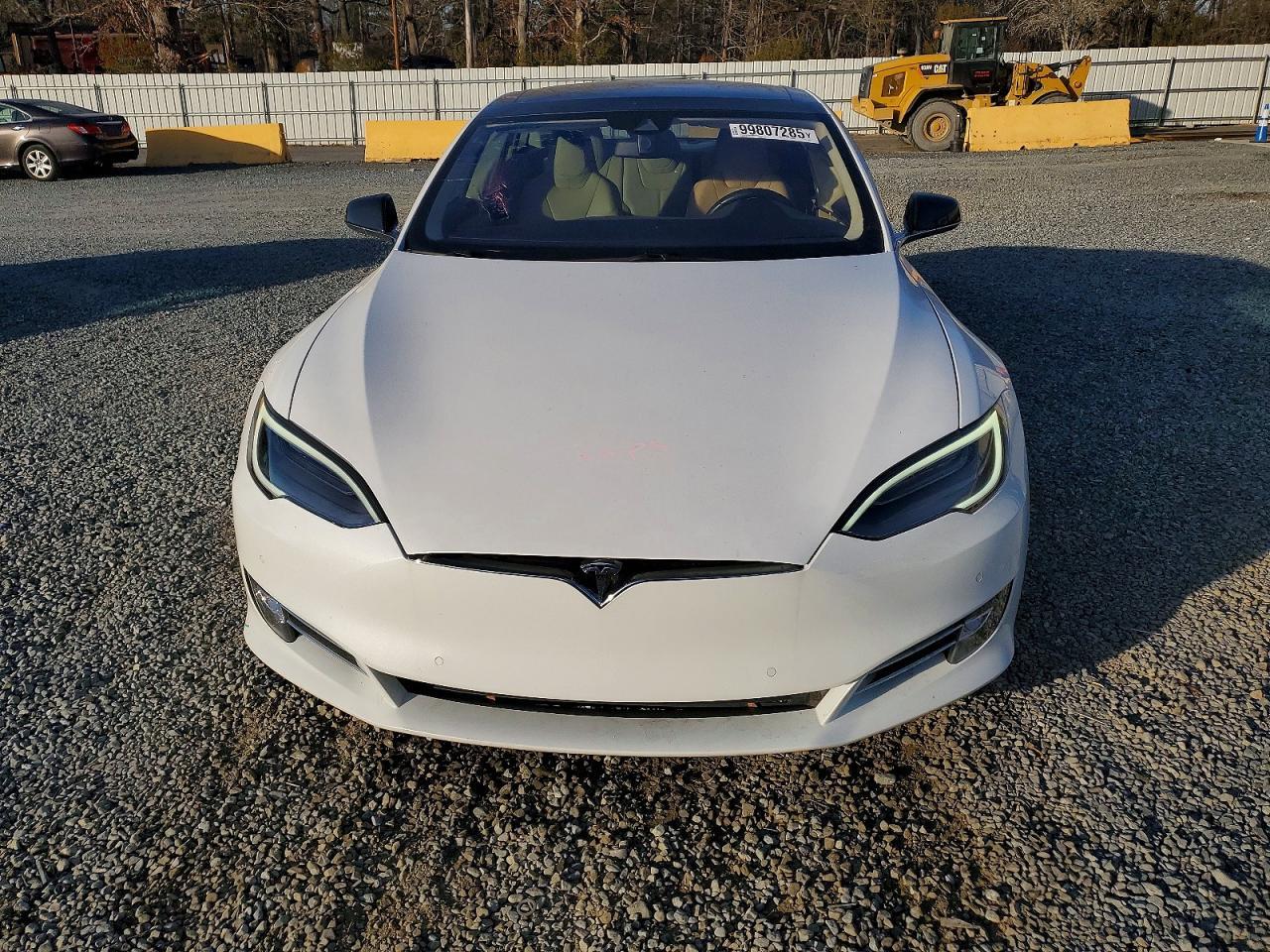 2016 Tesla Model S - Image 5