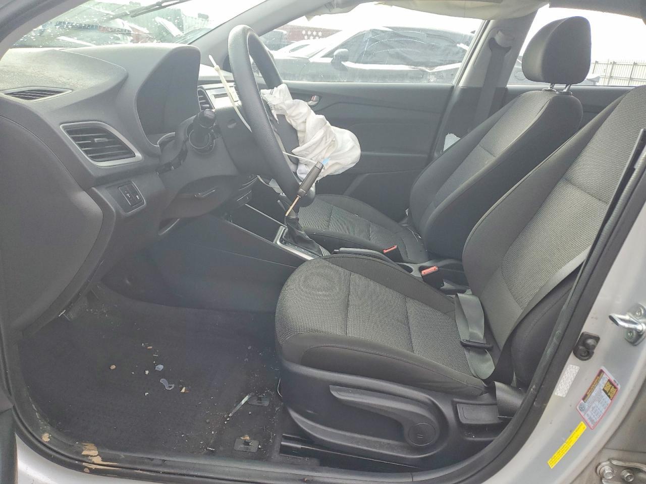 2022 Hyundai Accent Se - Фото 7