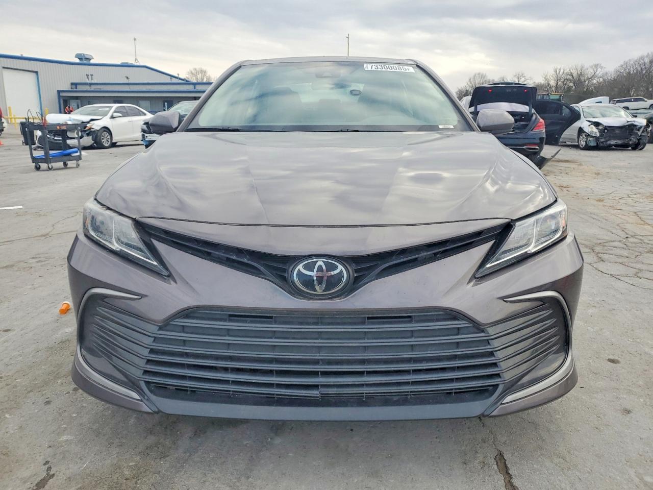 2022 Toyota Camry Le - Image 5