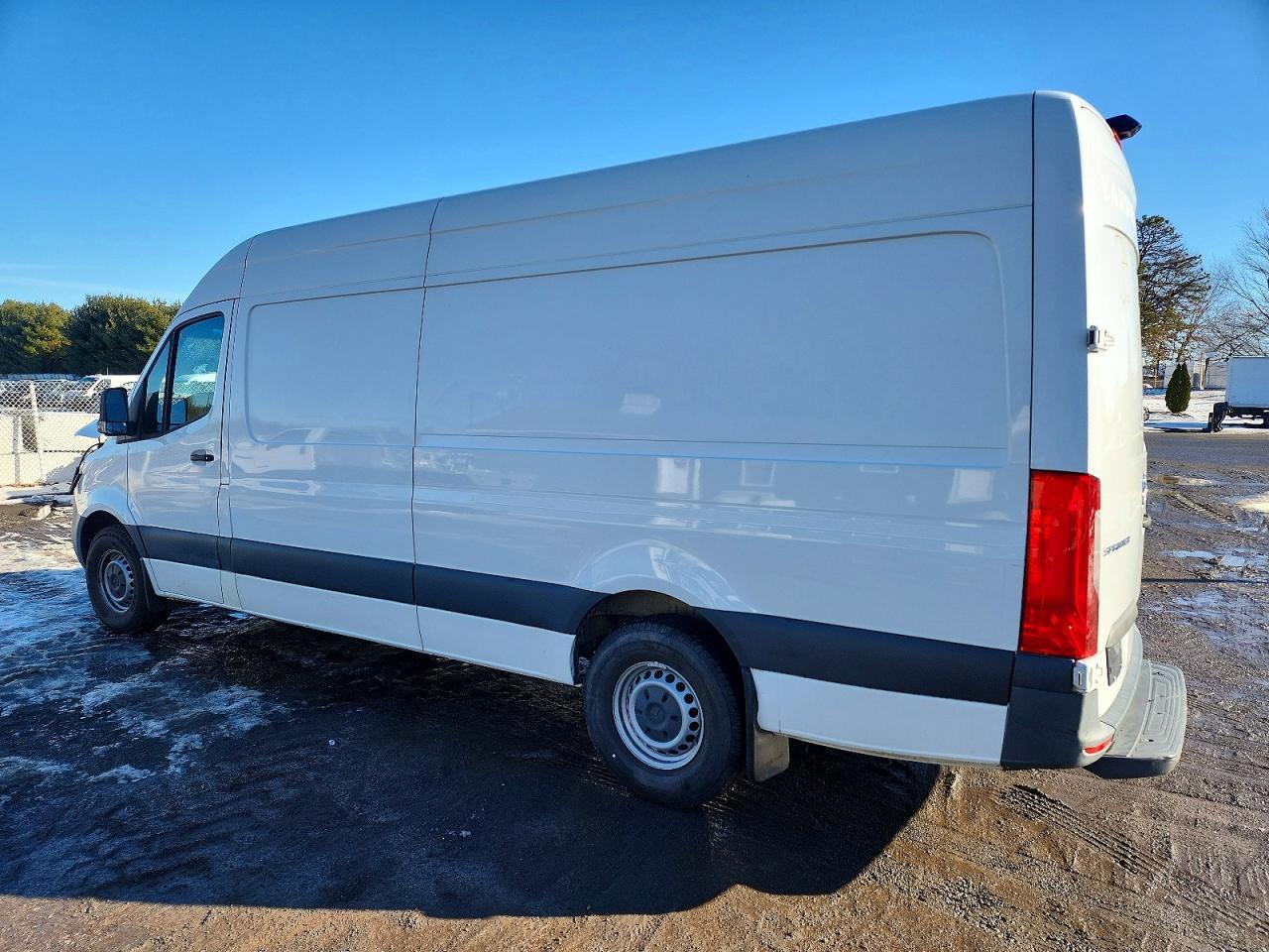 2021 Mercedes-Benz Sprinter 2500 - Image 2