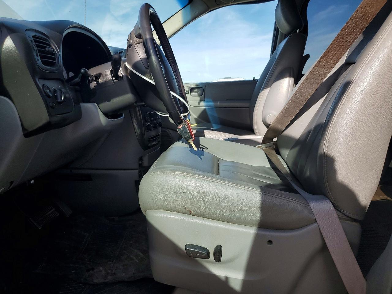 2006 Dodge Grand Caravan Sxt - Фото 7