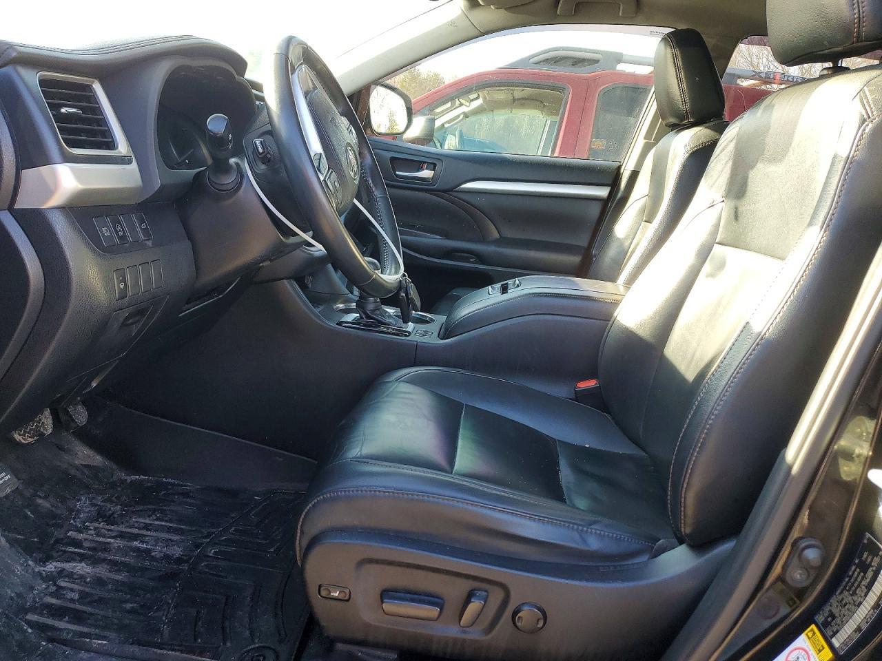 2019 Toyota Highlander Se - Фото 7