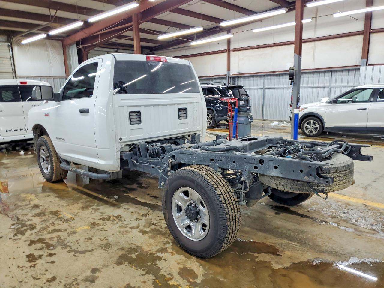 2022 Ram 2500 Tradesman 6.4L V8 4X4 8' Box - Фото 2