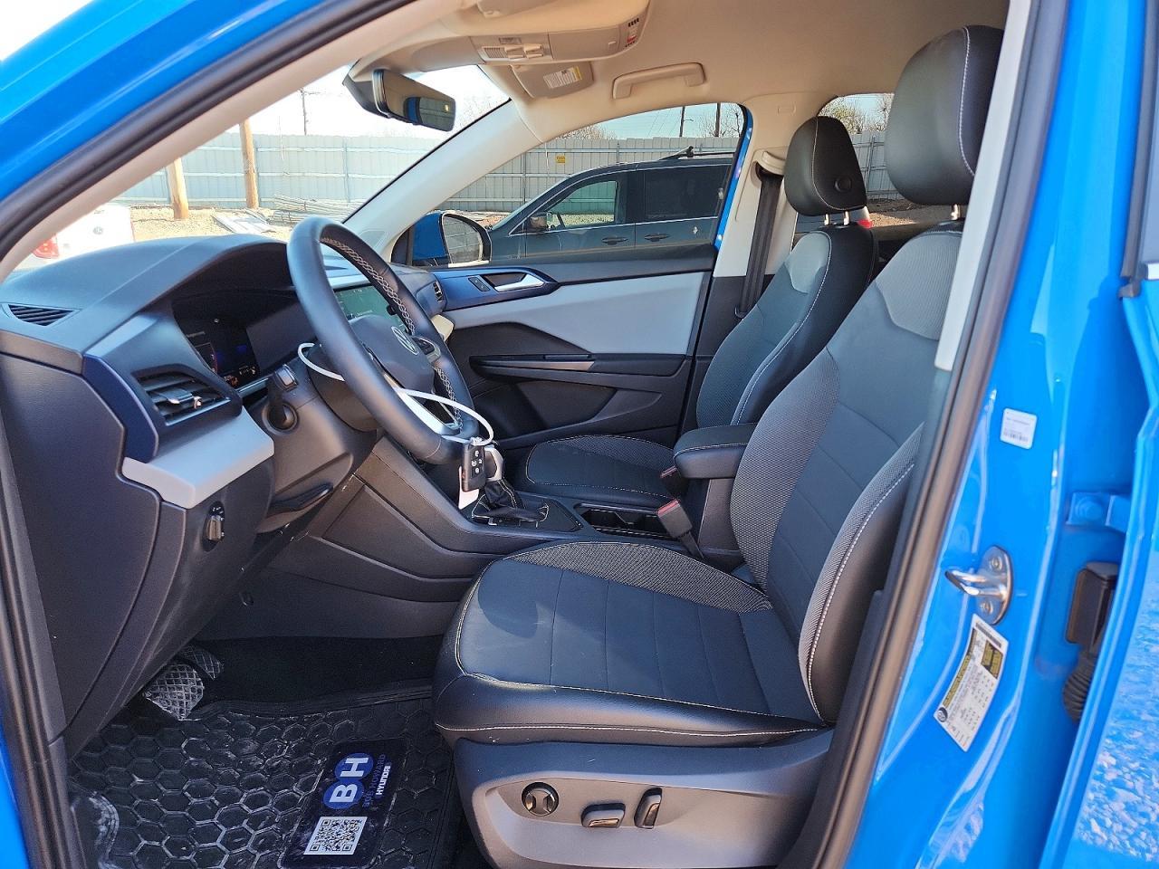 2022 Volkswagen Taos Se - Image 7